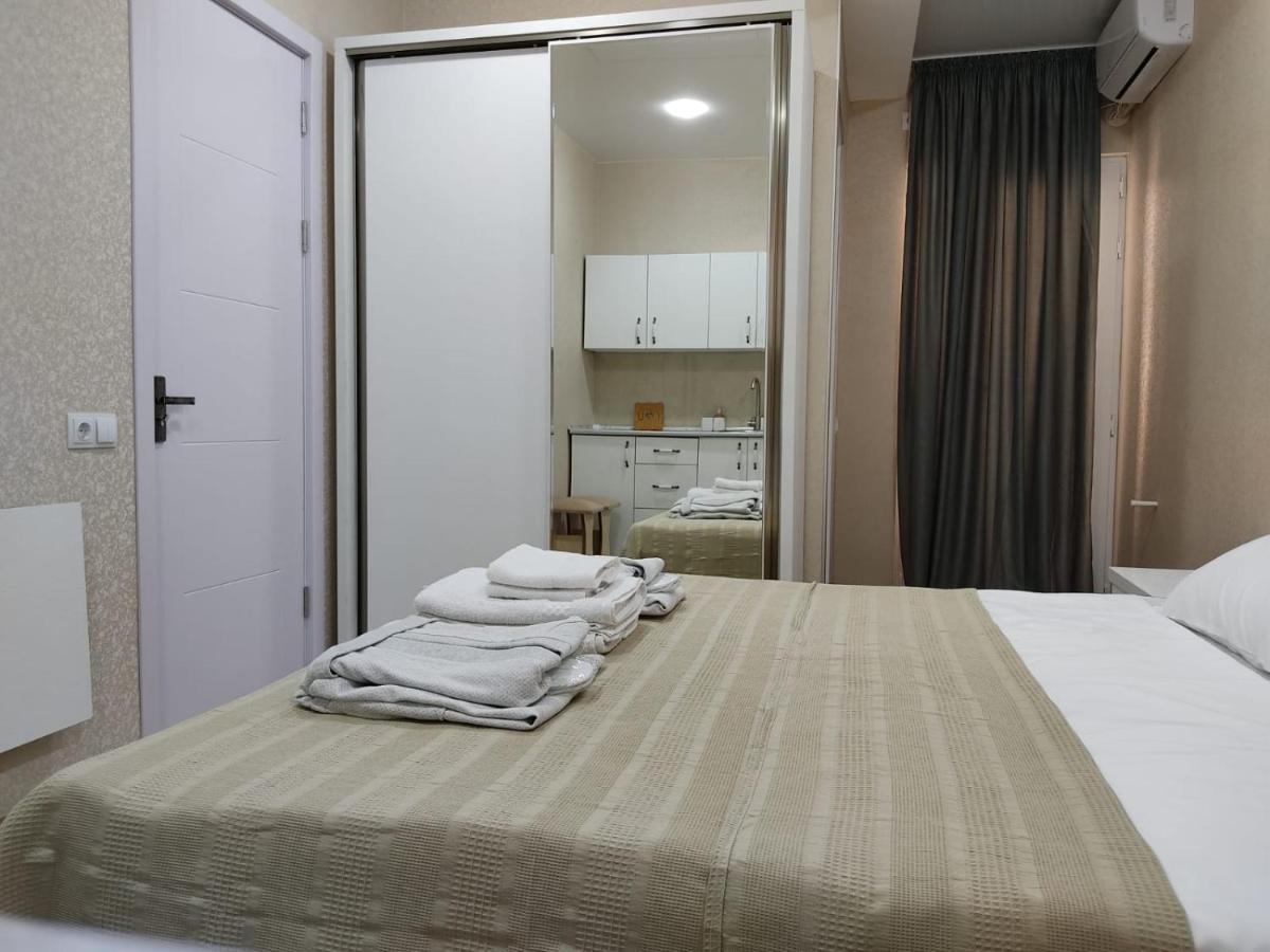 Pushkin Street Pearl Hotel Kutaisi Ngoại thất bức ảnh