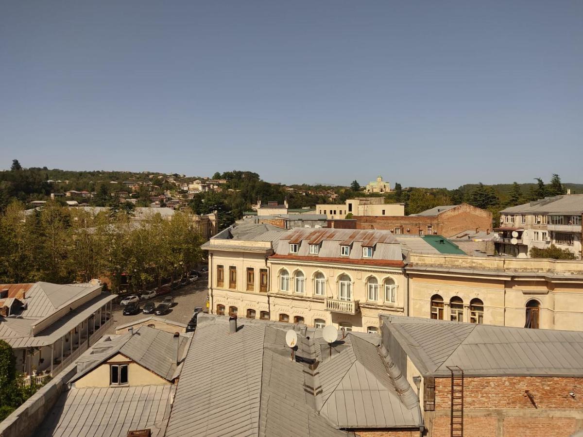 Pushkin Street Pearl Hotel Kutaisi Ngoại thất bức ảnh